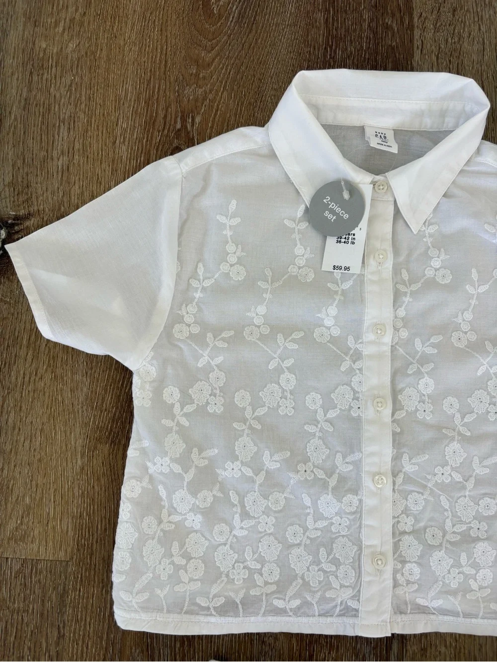 GAP embroidered eyelet